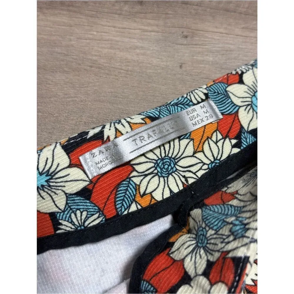 Zara Trafaluc Shorts Women Small Orange Floral High Waisted 2in Inseam Pockets